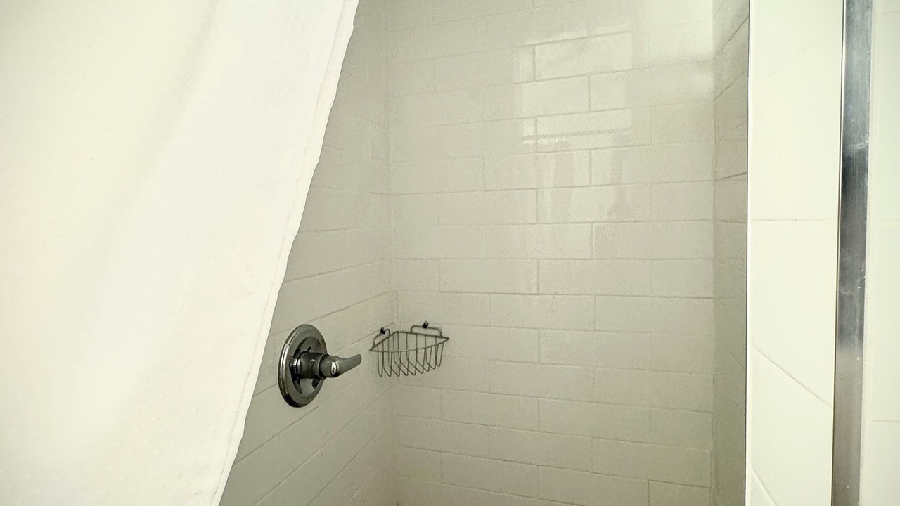 Photo of Bathroom in Cabbagetown South