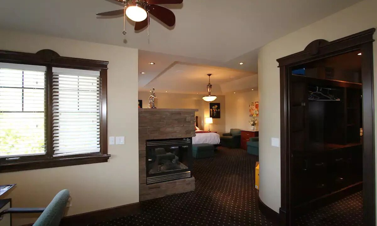 Photo of Livingroom in Kensington