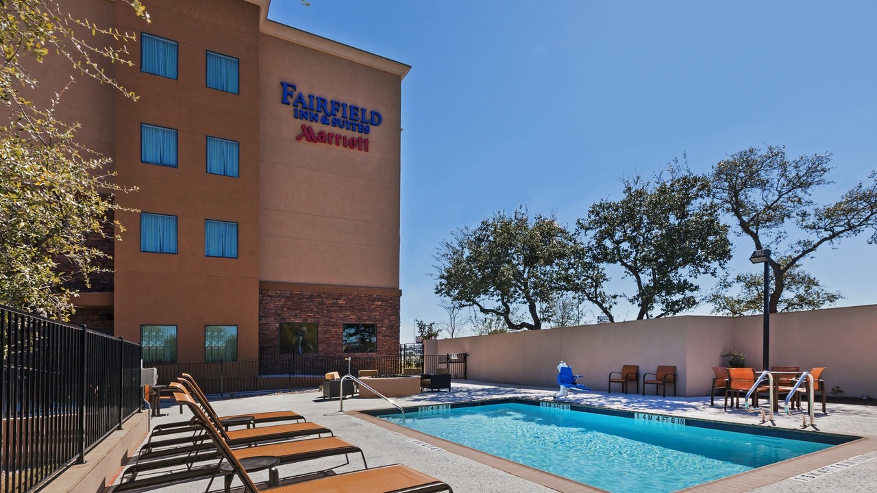 Photo of Outdoor in McNeil