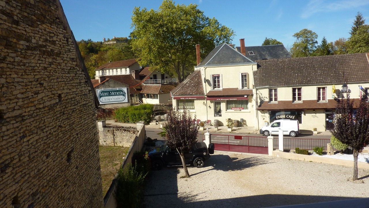 Photo of Outdoor in Saint-Pere