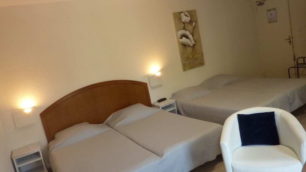 Photo of Bedroom in Saint-Pere