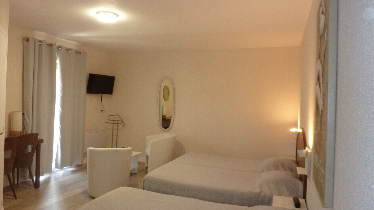 Photo of Bedroom in Saint-Pere