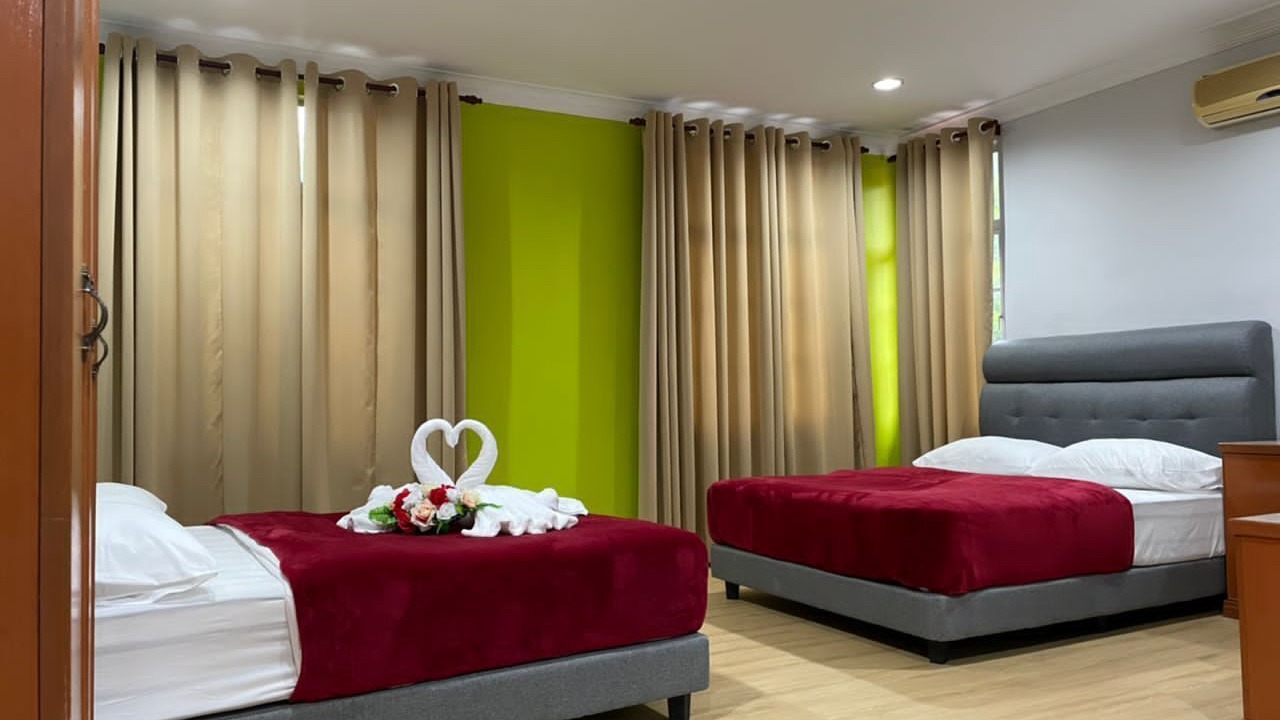 Photo of Bedroom in Kampung Nail