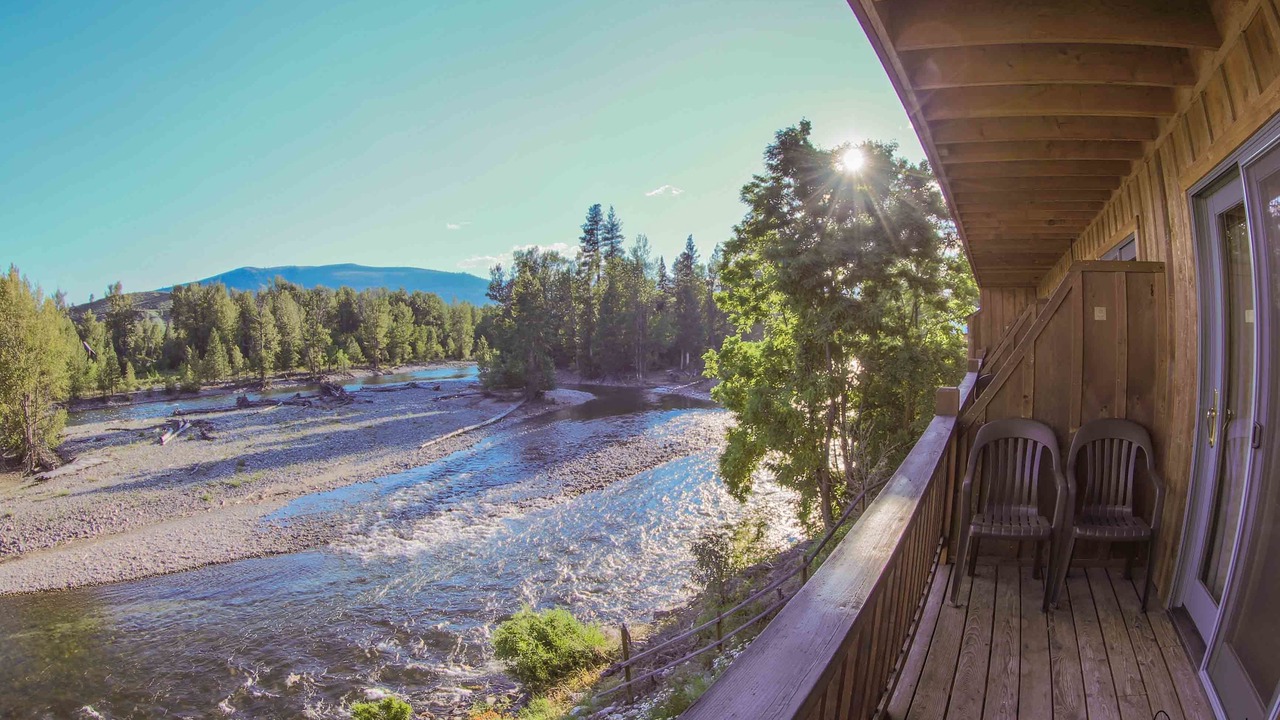 Photo of Patio Balcony in Winthrop