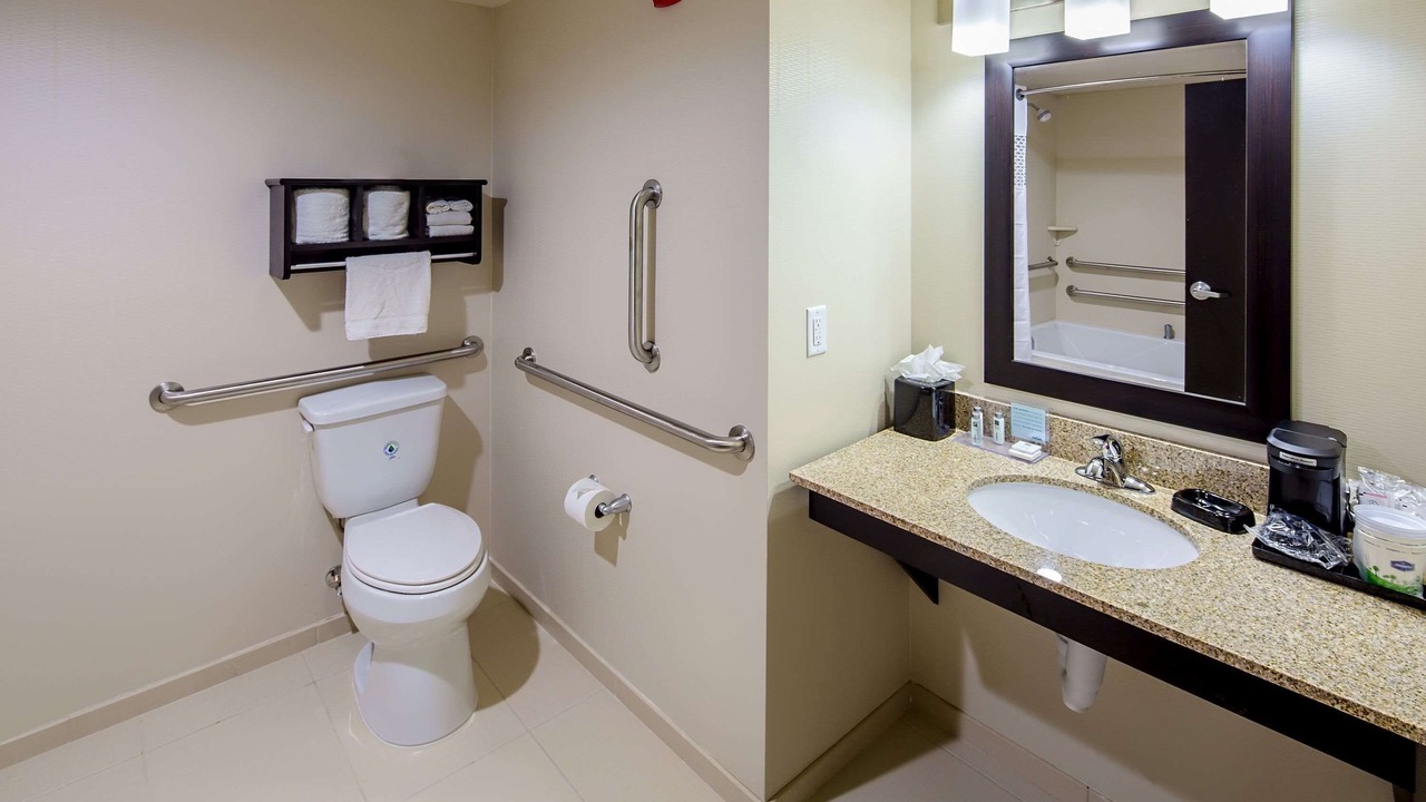 Photo of Bathroom in Gracewood