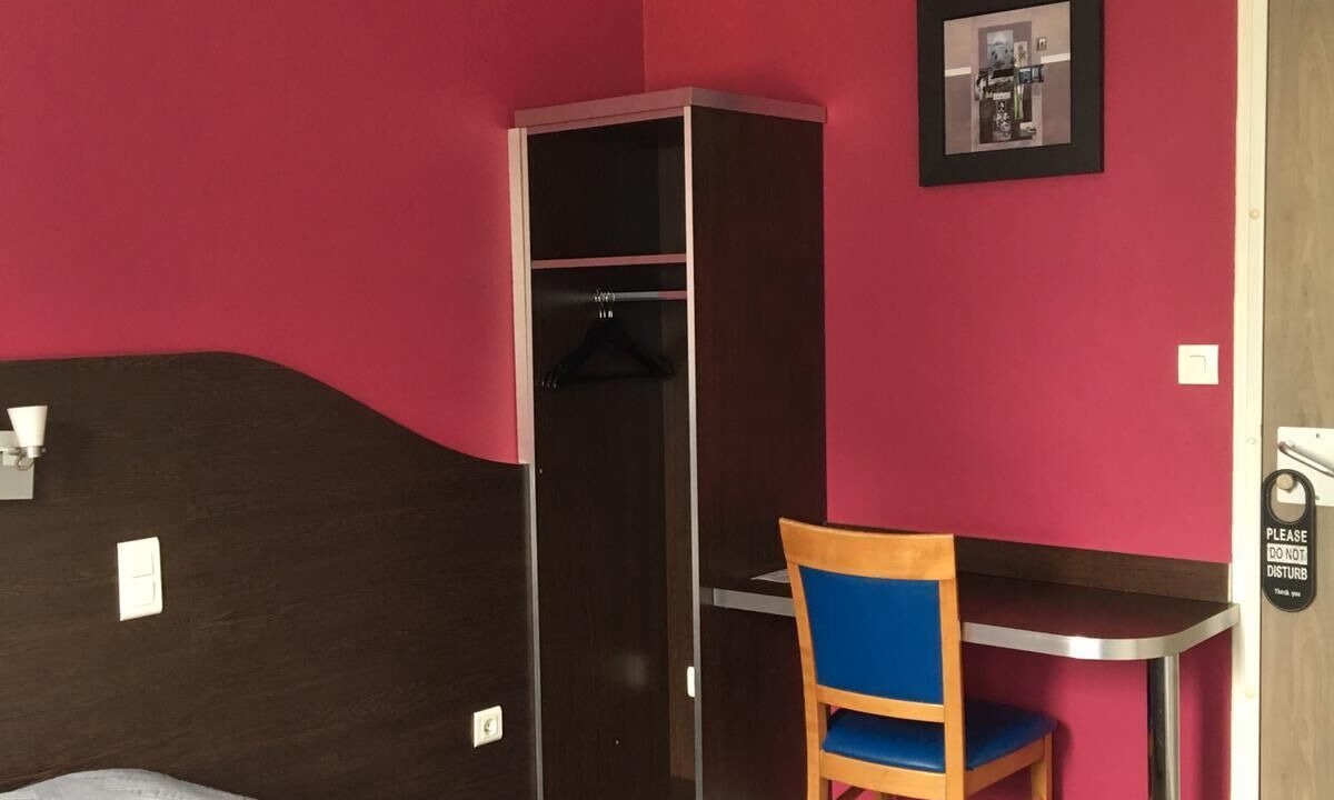 Photo of Bedroom in Sathonay-Camp