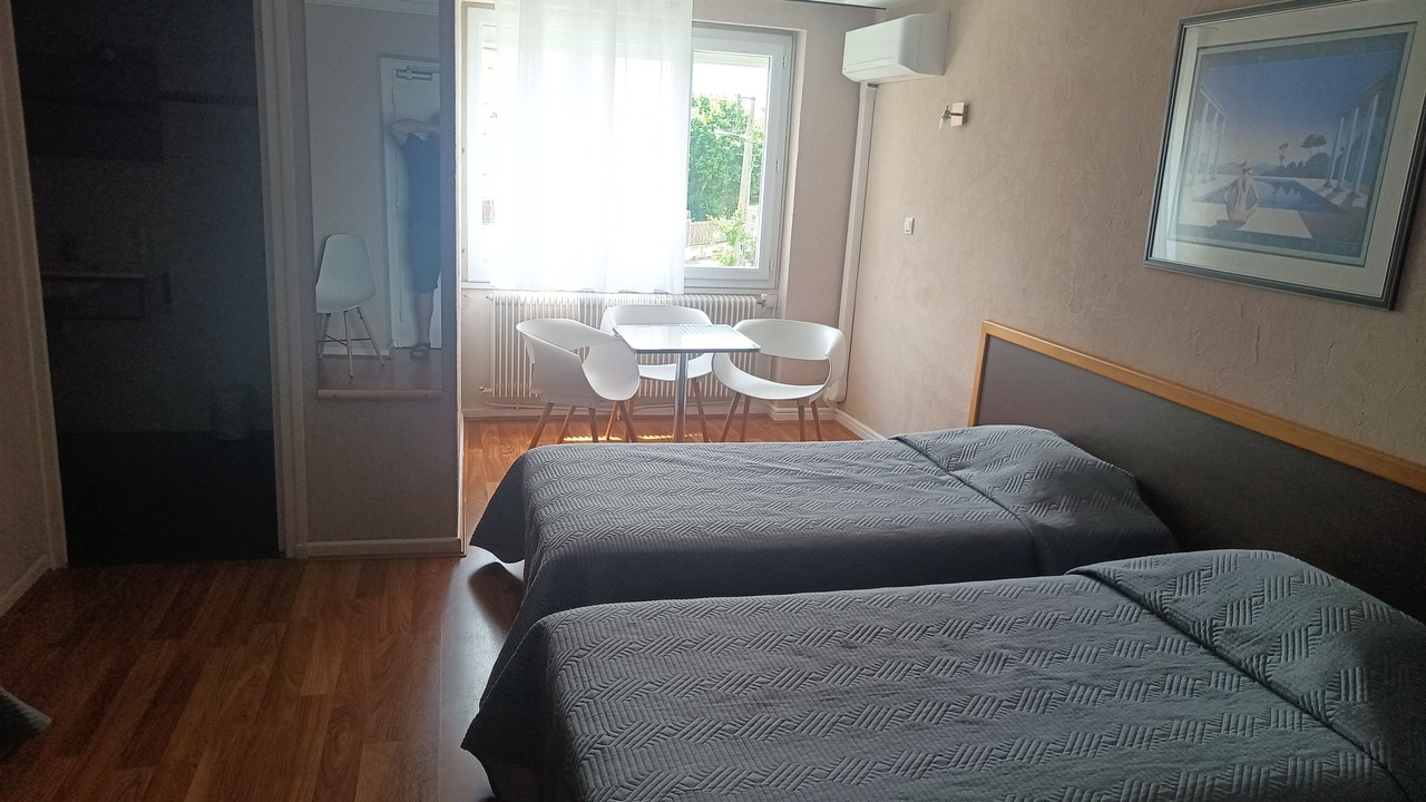 Photo of Bedroom in Sathonay-Camp