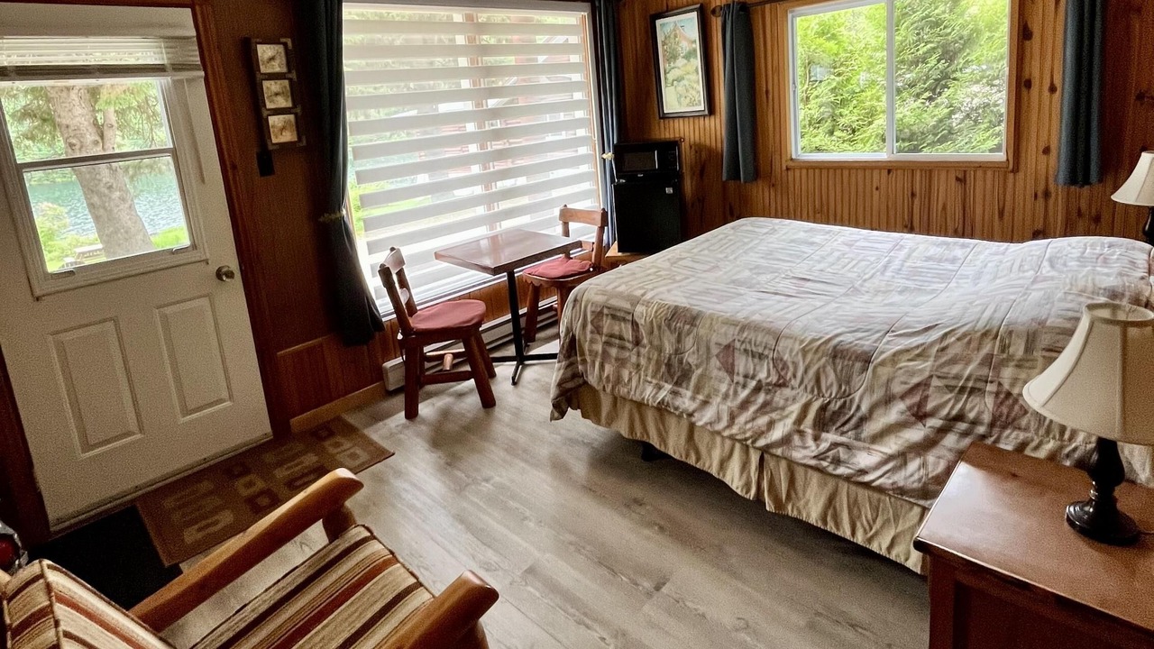 Photo of Bedroom in Saint-Michel-des-Saints
