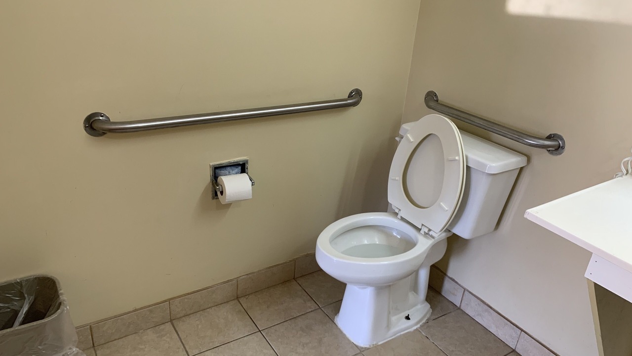 Photo of Bathroom in Jesup