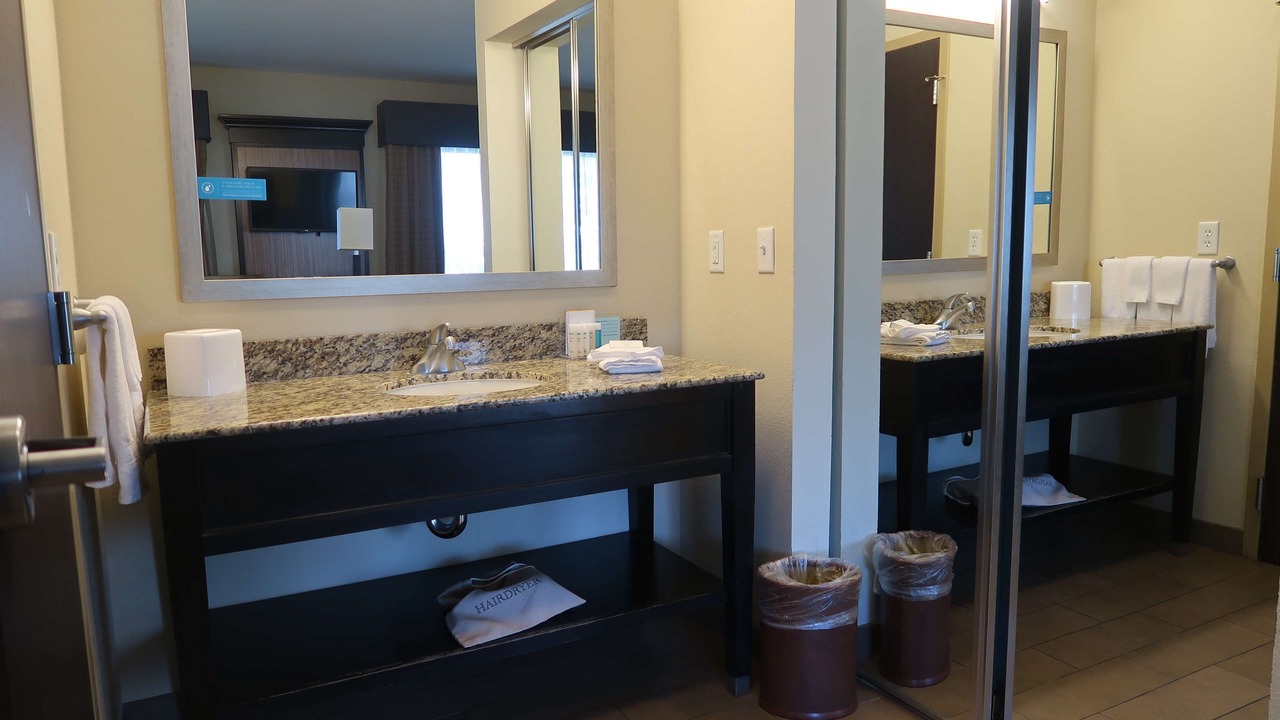 Photo of Bedroom in Salinas