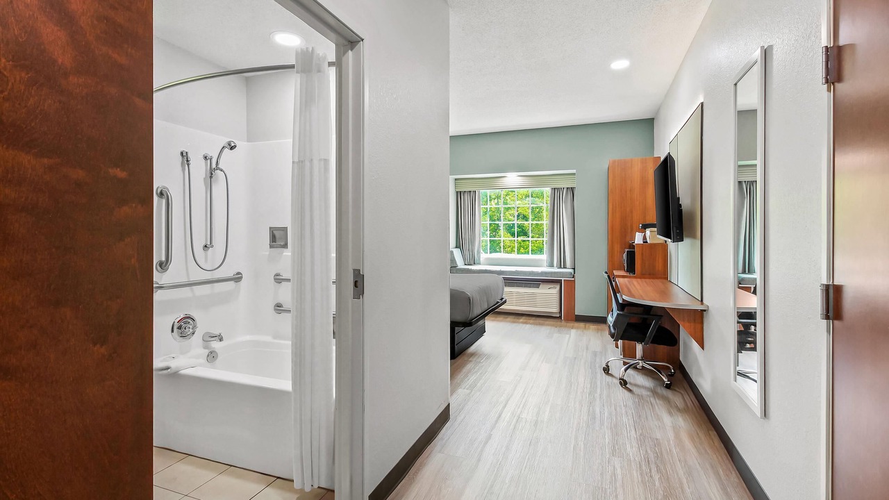 Photo of Bedroom in Meadowlands