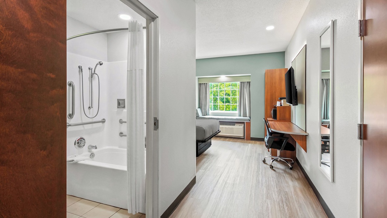 Photo of Bedroom in Meadowlands