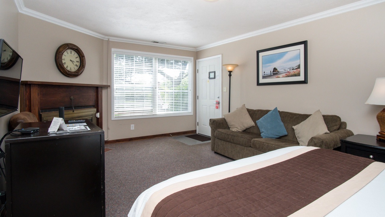 Photo of Livingroom in Cannon Beach