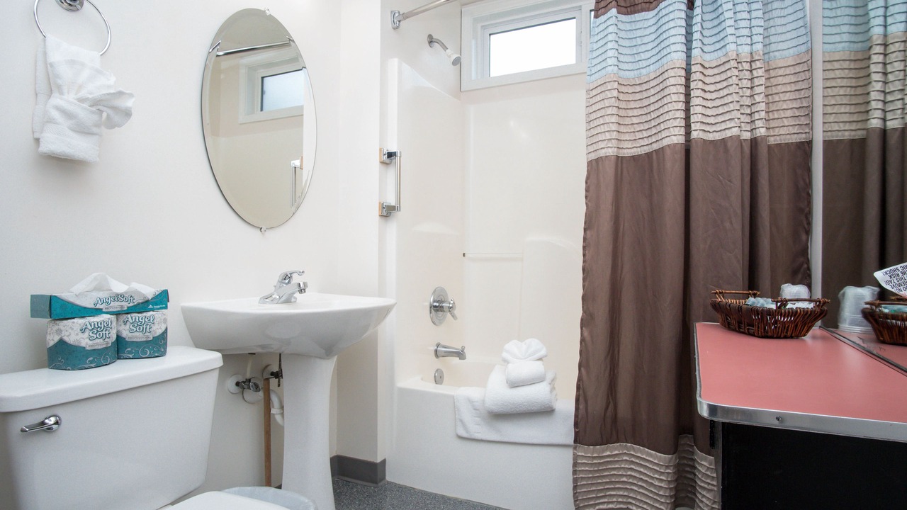 Photo of Bathroom in Cannon Beach