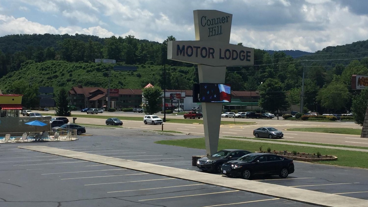 Photo of Others in Pigeon Forge