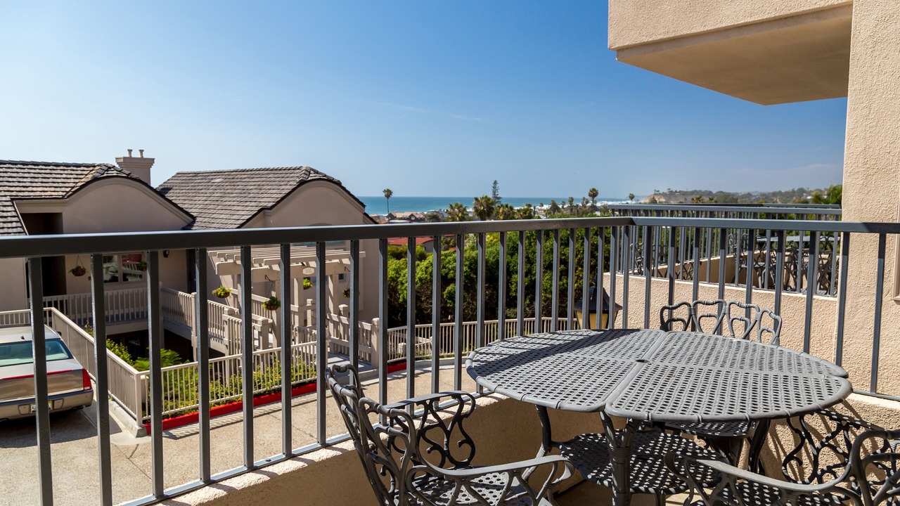 Photo of Bedroom in Del Mar