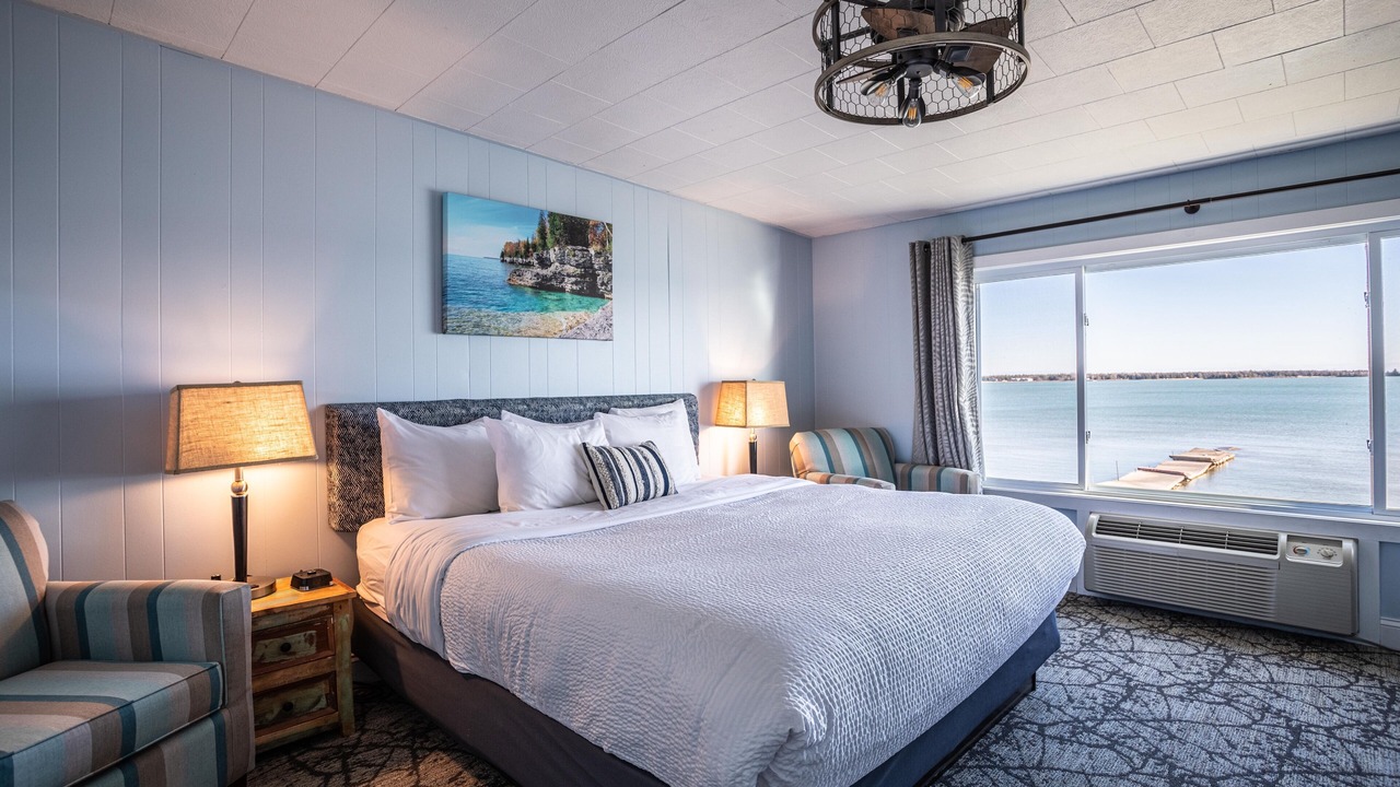 Photo of Bedroom in Baileys Harbor