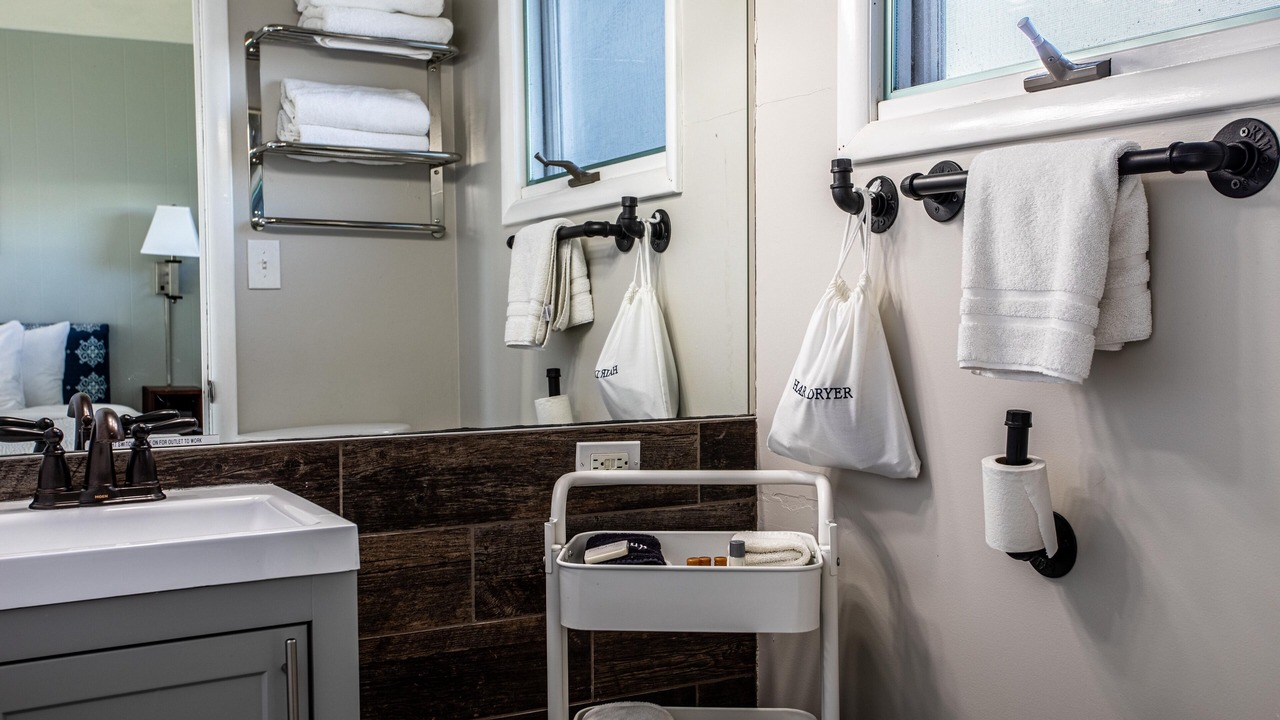 Photo of Bathroom in Baileys Harbor