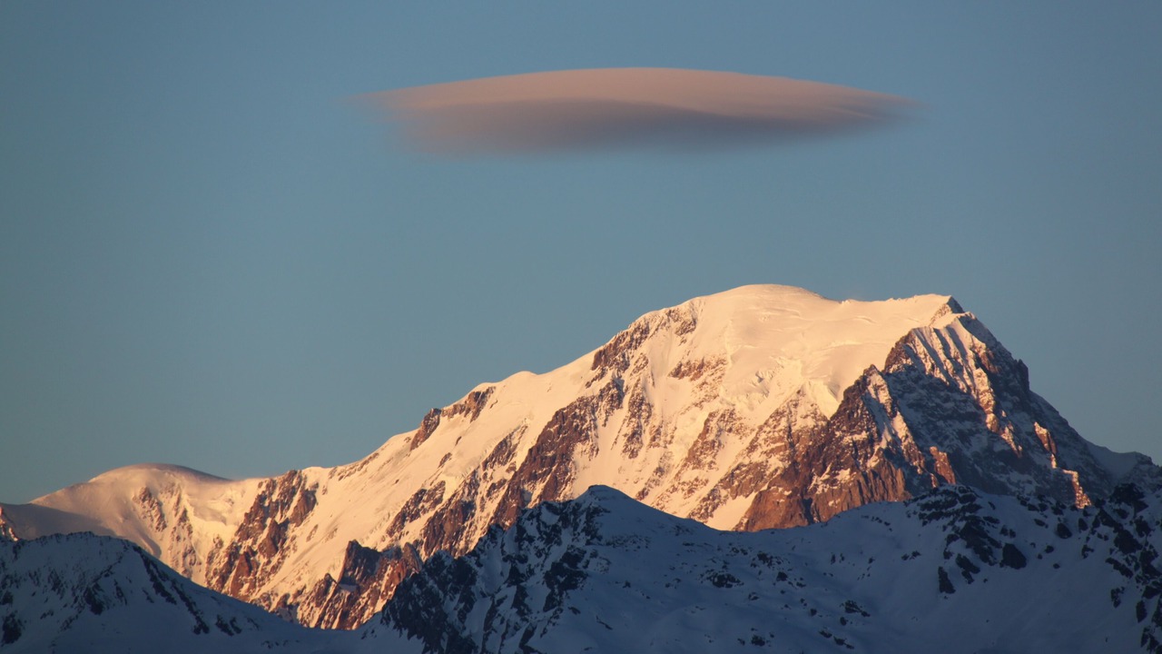 Photo of Others in Arc-1800