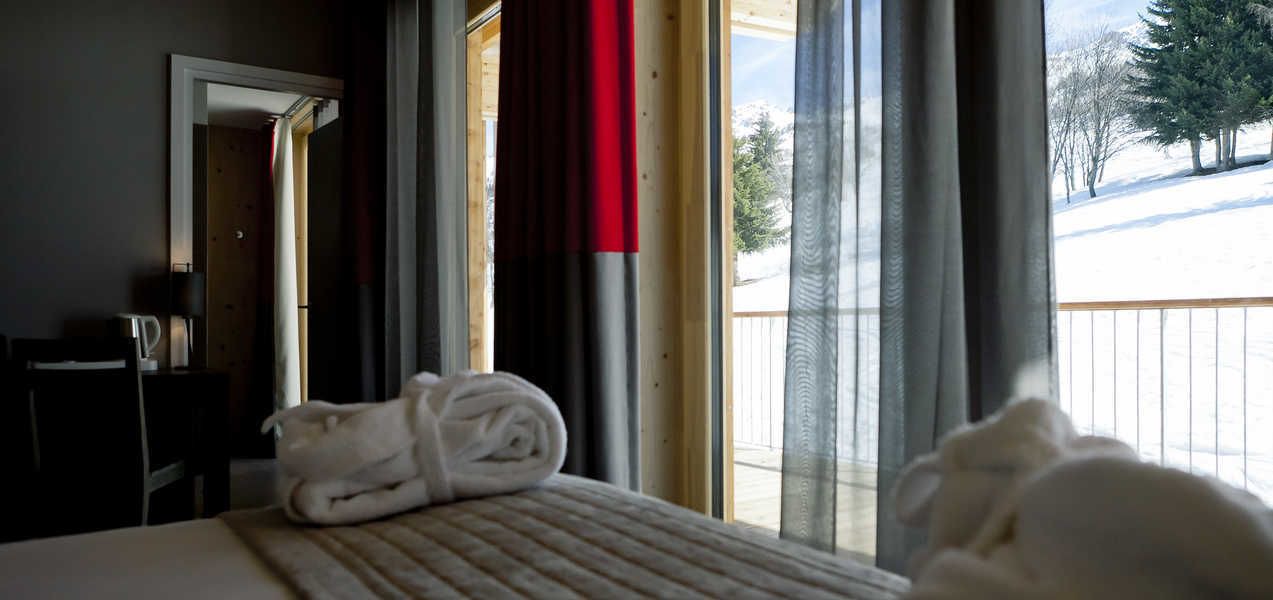 Photo of Others in Arc-1800