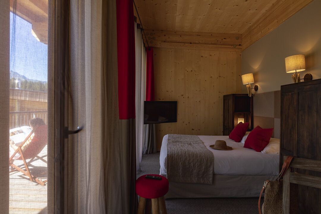 Photo of Others in Arc-1800