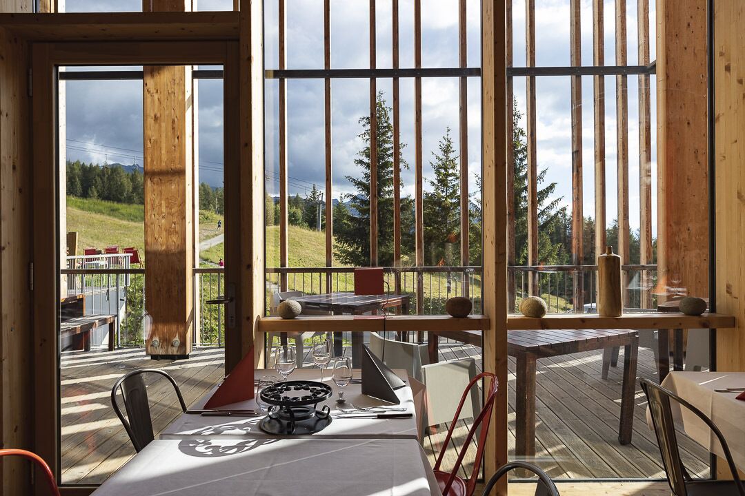 Photo of Others in Arc-1800