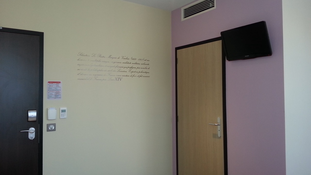 Photo of Bedroom in Besancon Old Town