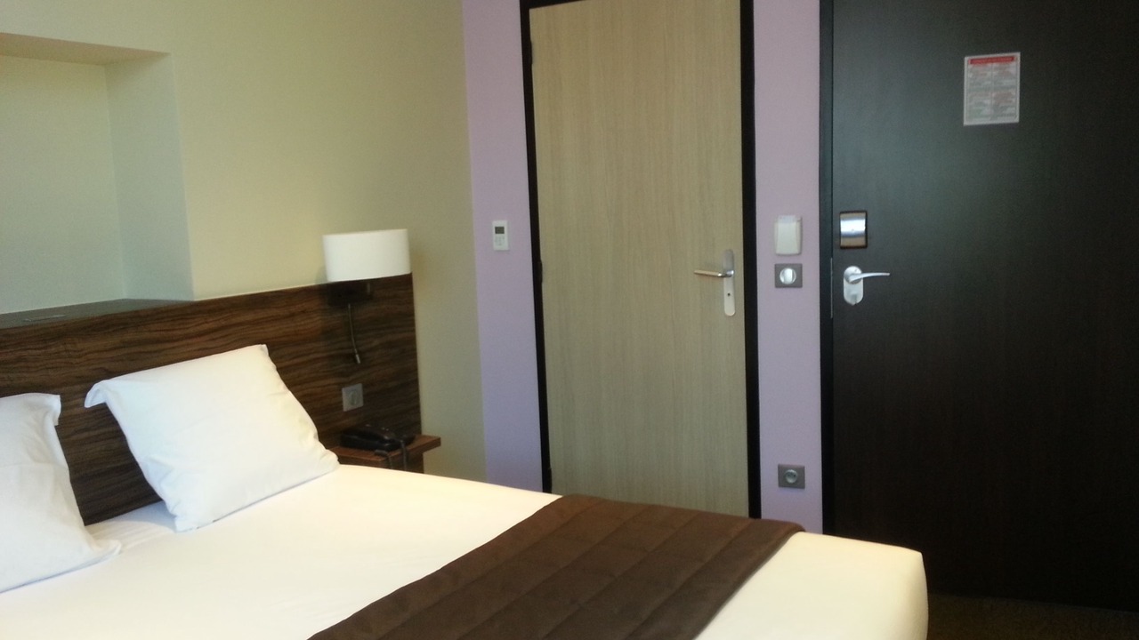 Photo of Bedroom in Besancon Old Town