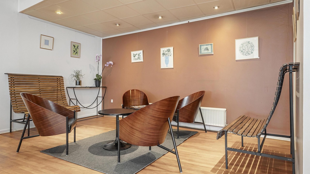 Photo of Others in Knebel