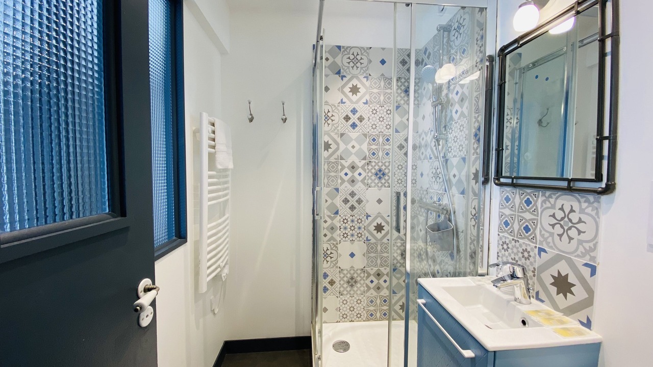 Photo of Bathroom in Dinard