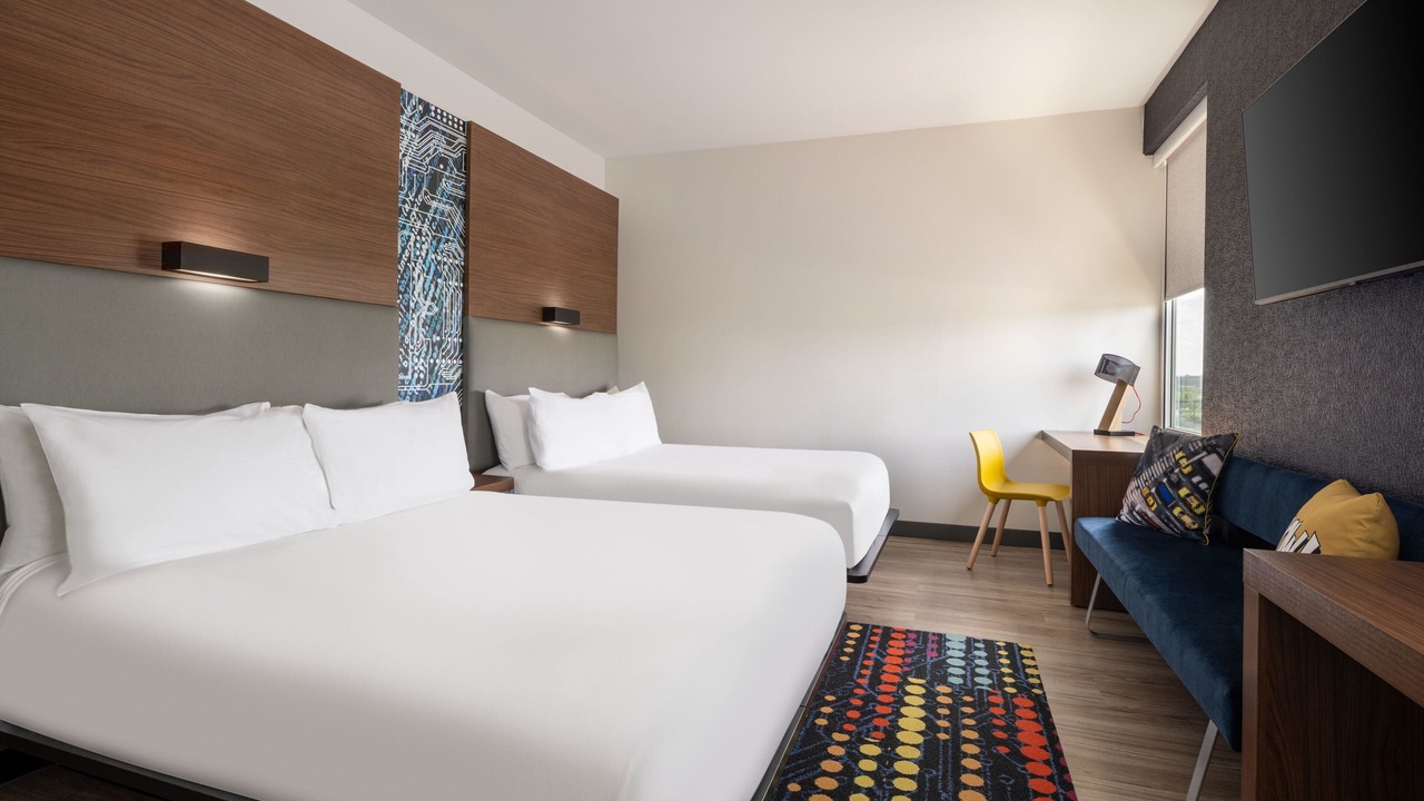 Photo of Bedroom in Beachwood