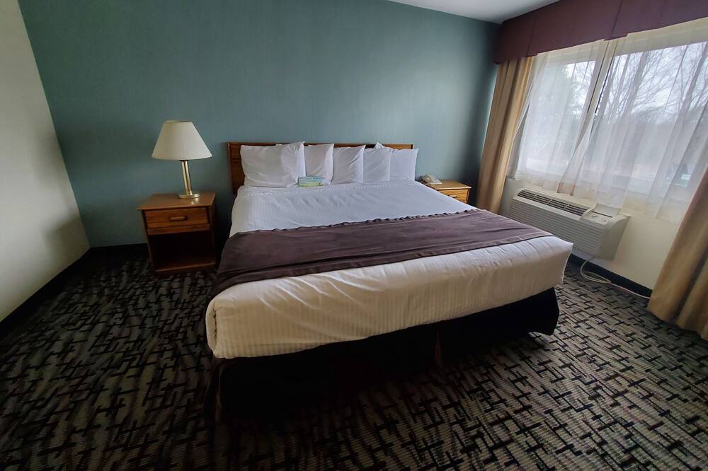 Photo of Bedroom in Groton