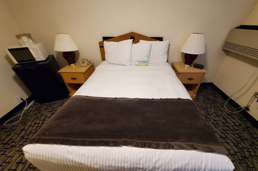 Photo of Bedroom in Groton