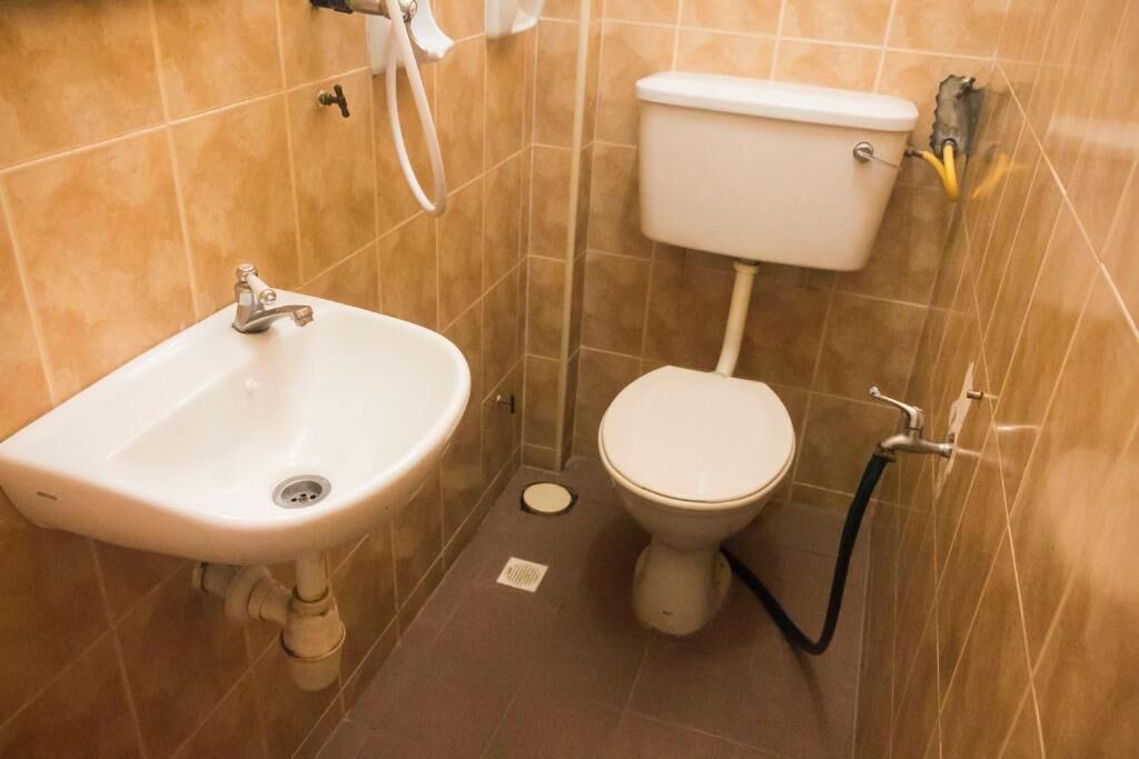 Photo of Bathroom in Gelugor