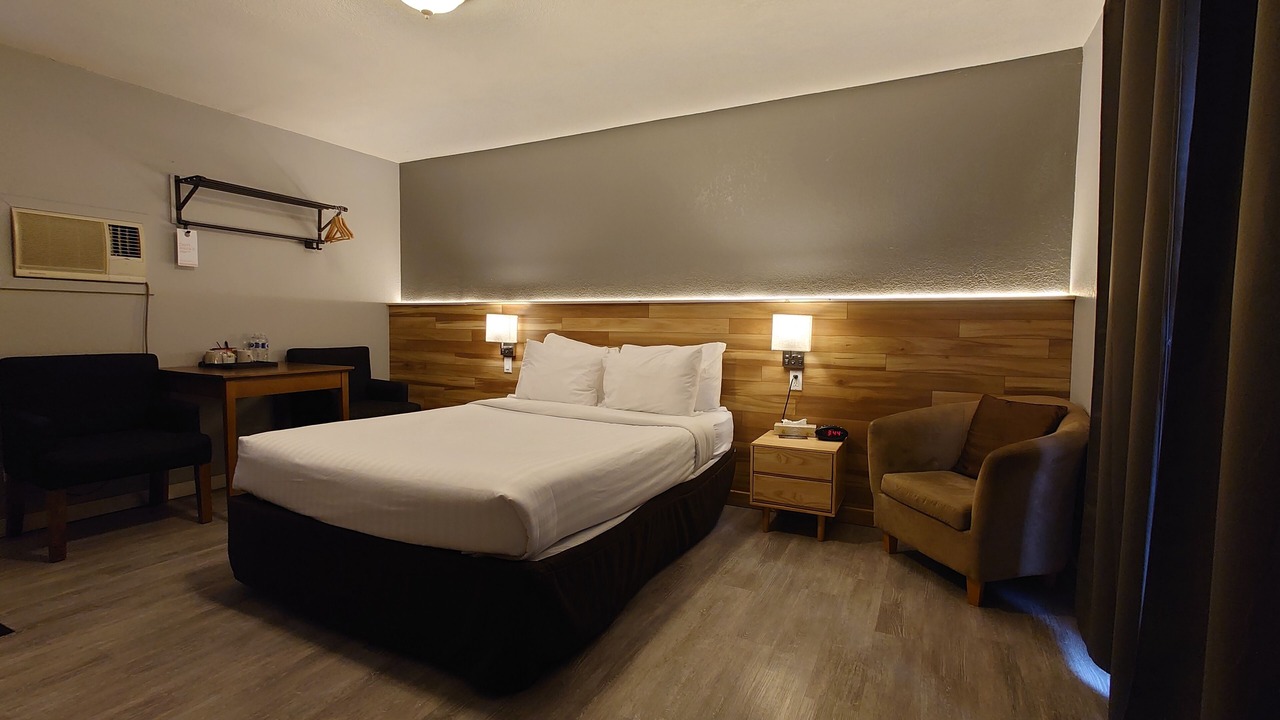 Photo of Bedroom in Keewatin