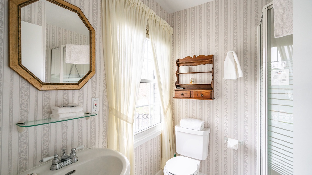 Photo of Bathroom in Historic Old Town