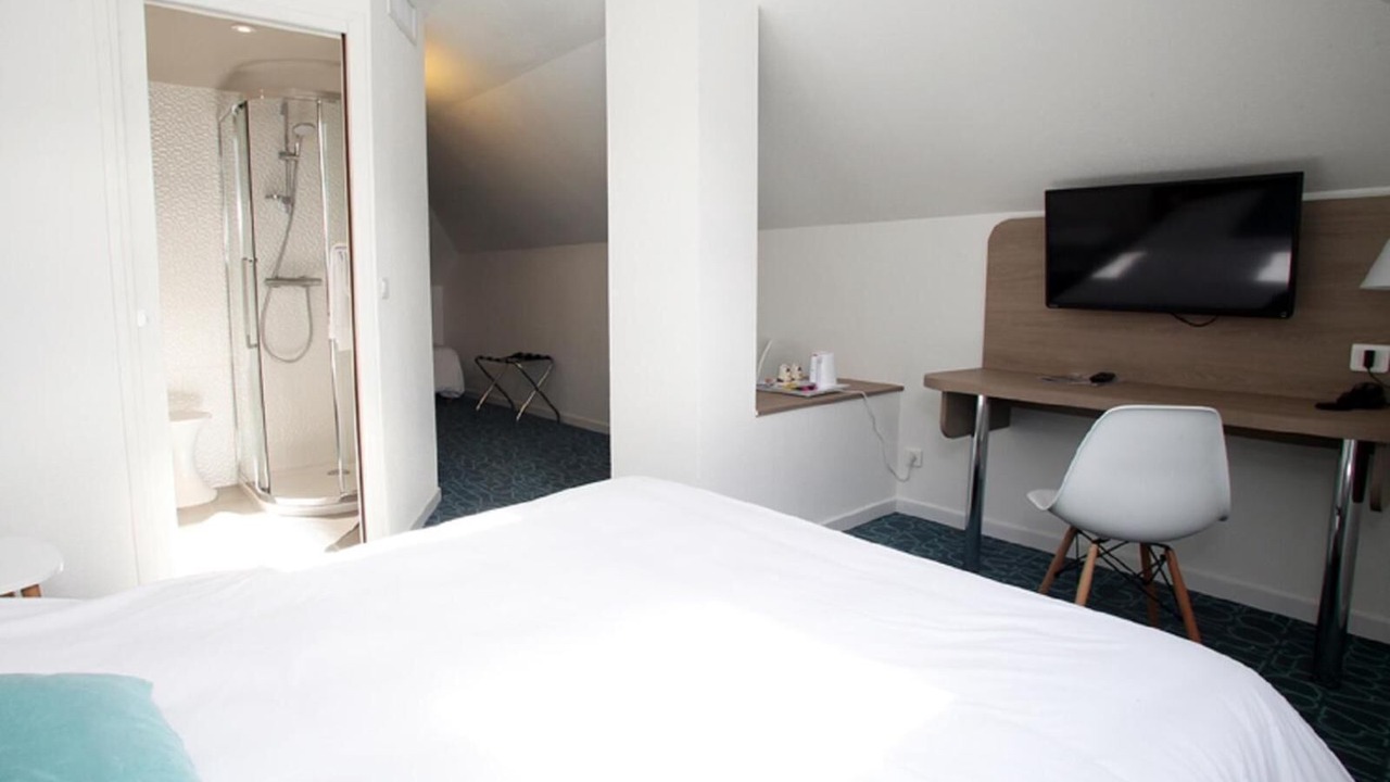 Photo of Others in Poincare - Foch - Anatole France - Croix de Bourgogne