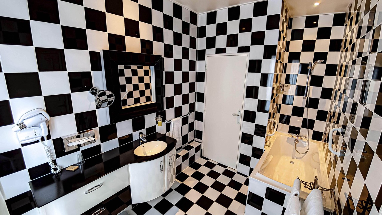 Photo of Bathroom in Orleans