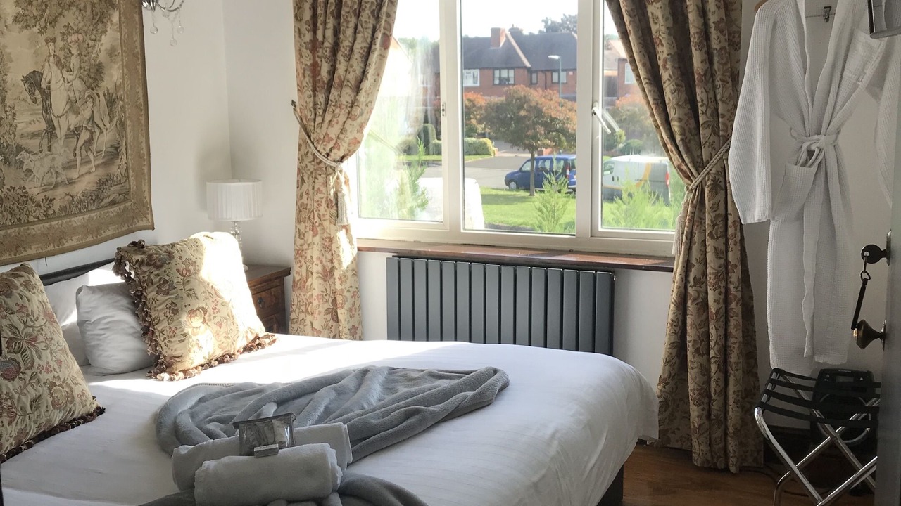 Photo of Bedroom in Knowle Sands