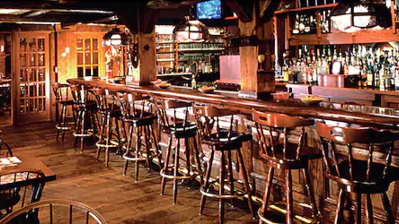 Photo of Others in Sandwich