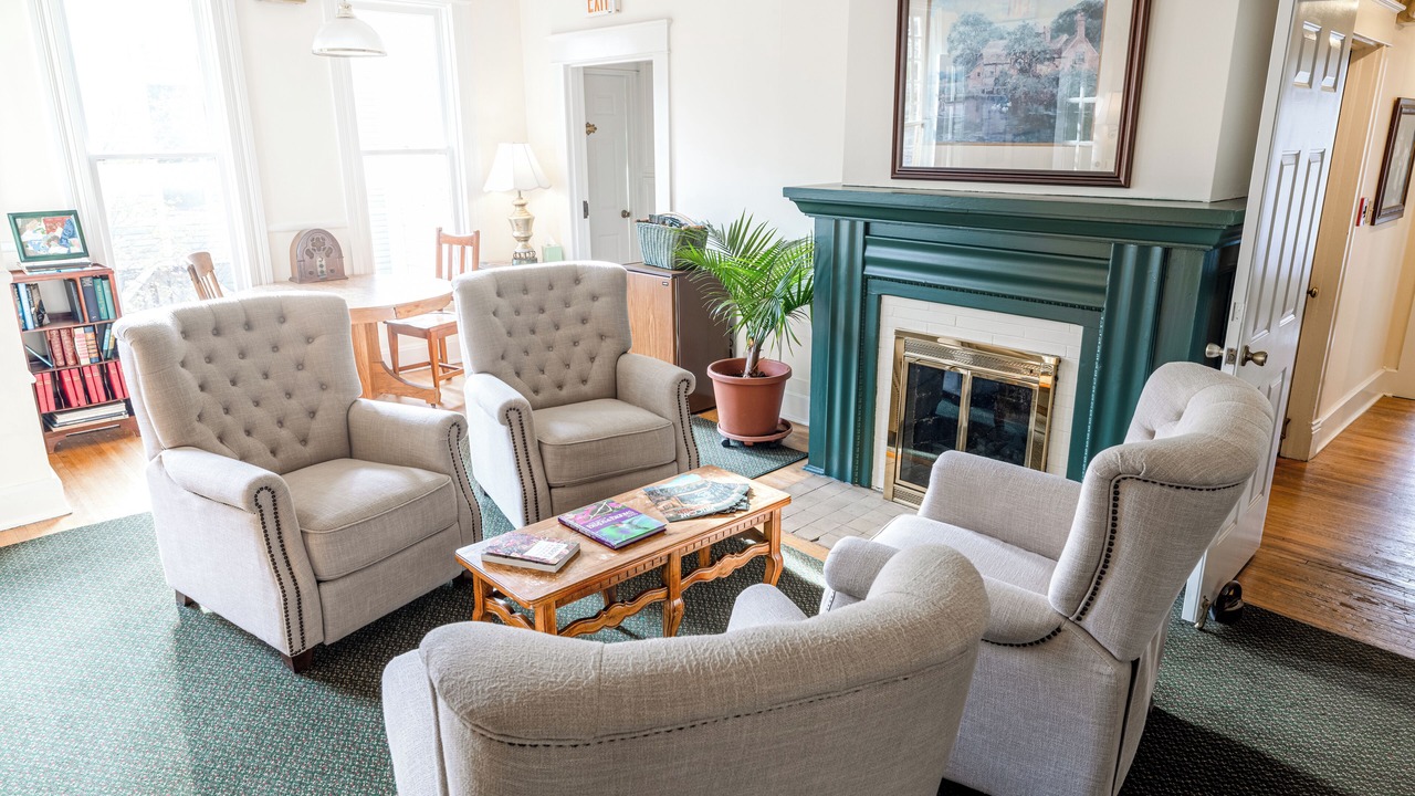 Photo of Others in Walnut Street