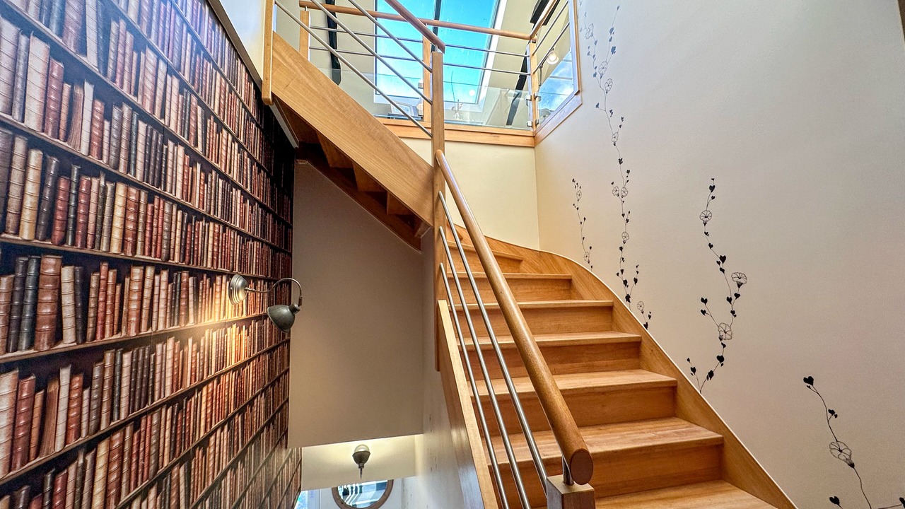 Photo of Others in Yffiniac