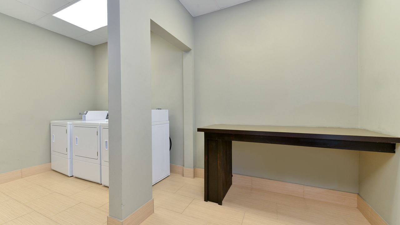 Photo of Bedroom in Lakeview  Jefferson County