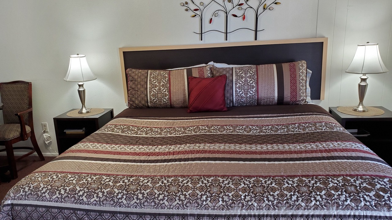 Photo of Bedroom in Larkspur