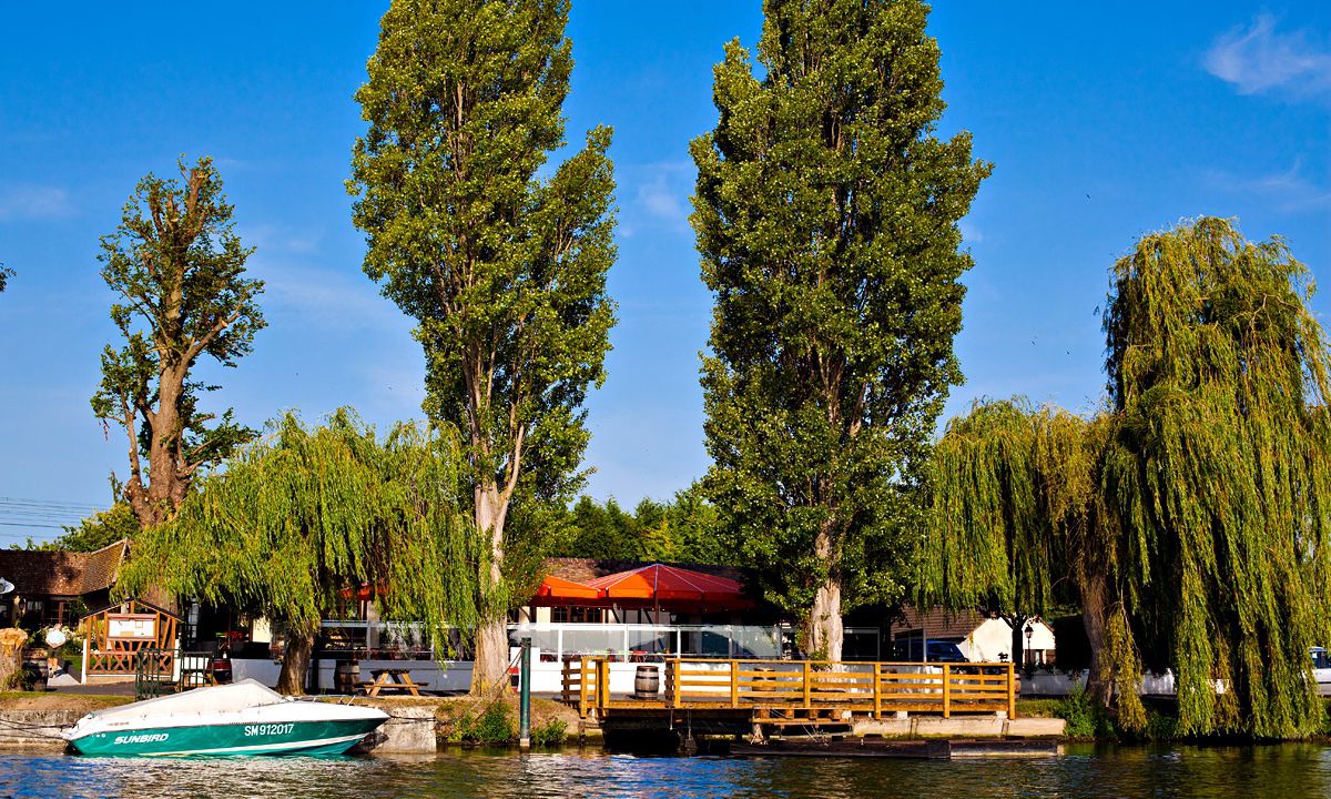 Photo of Others in Saint-Pierre-la-Garenne