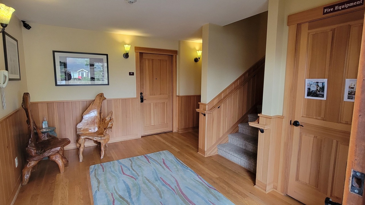 Photo of Others in Cannon Beach