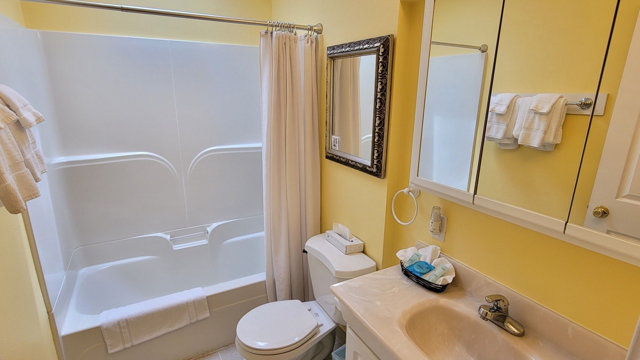 Photo of Bathroom in Tolovana Park