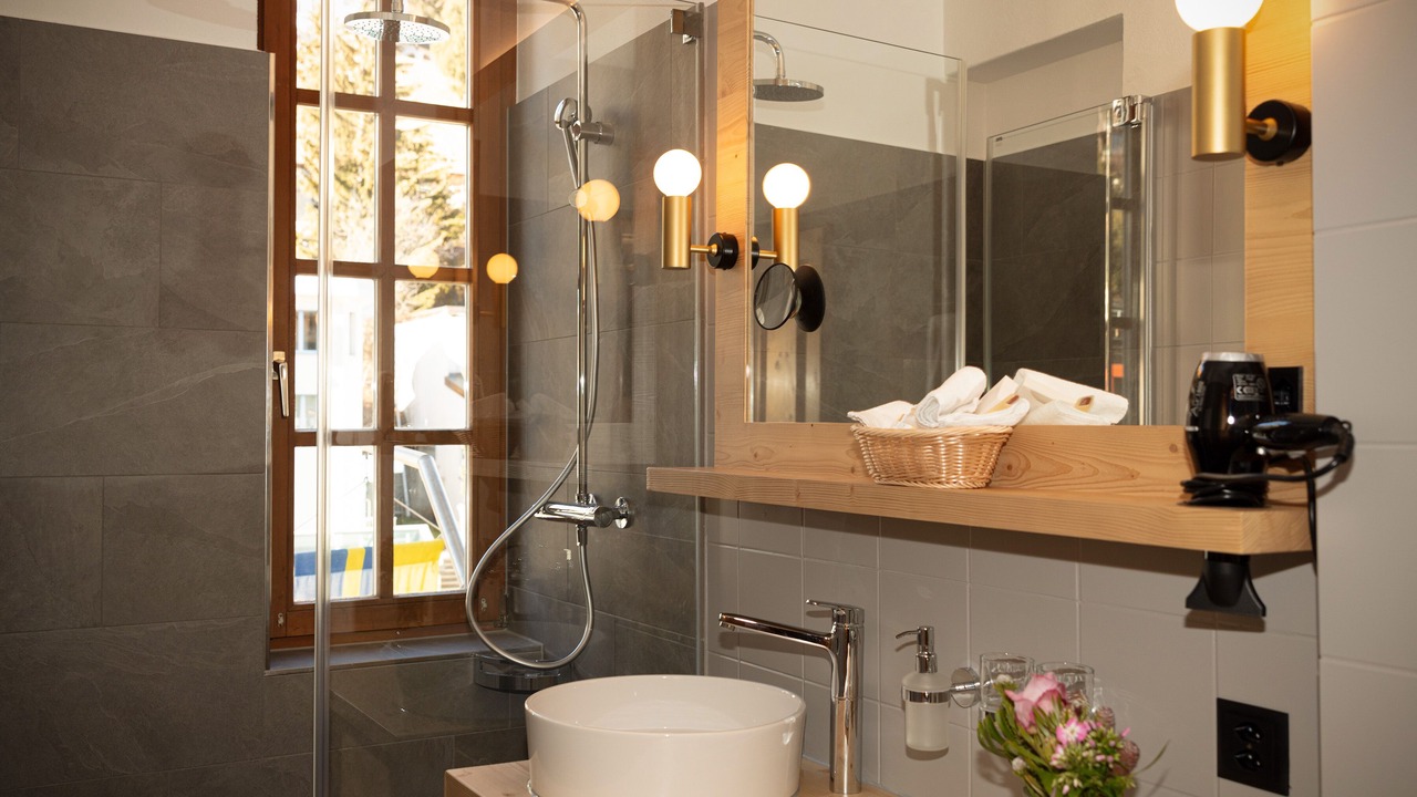 Photo of Bathroom in Davos-Dorf