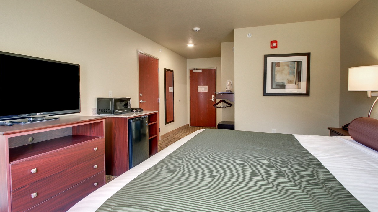 Photo of Bedroom in Wray