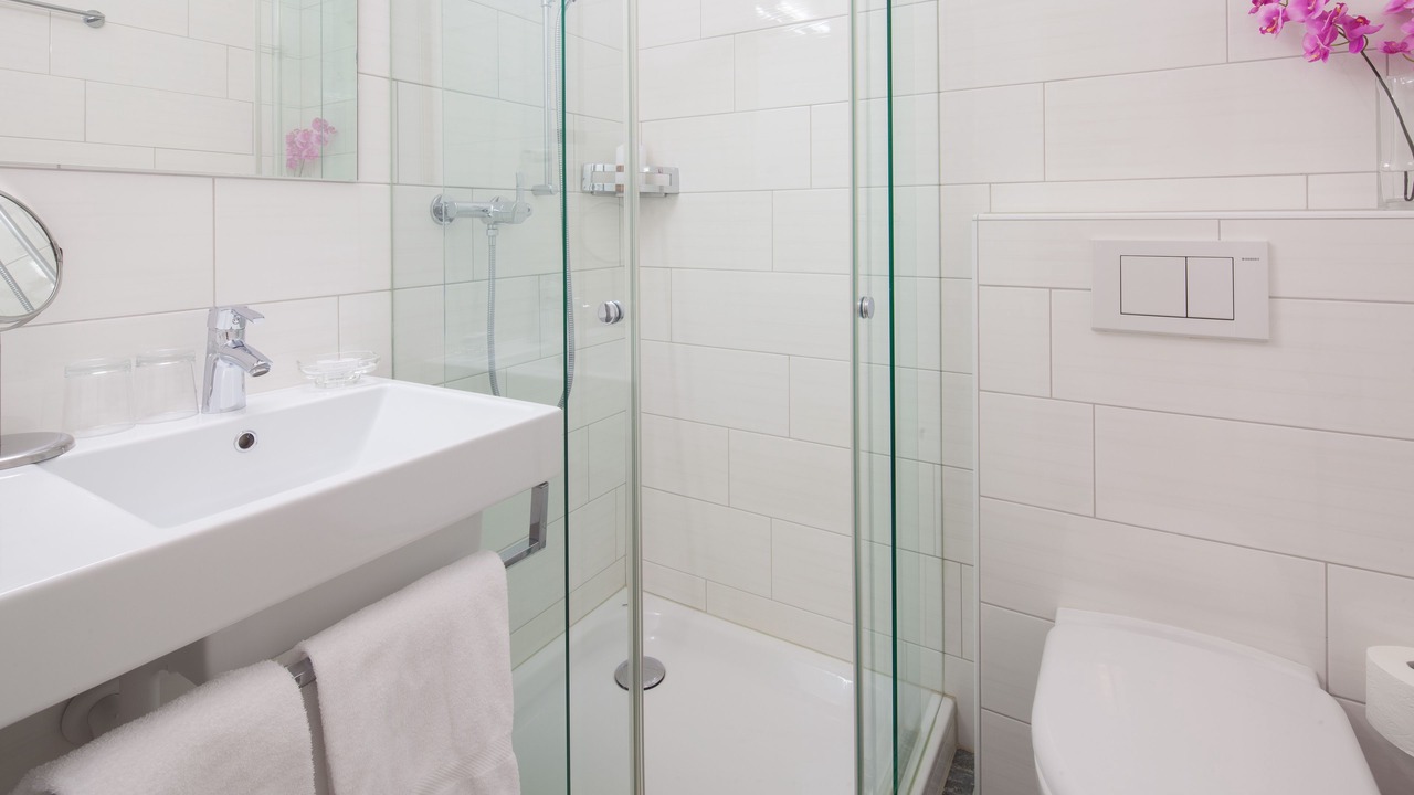 Photo of Bathroom in Surlej